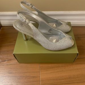 Wore only once for few hours